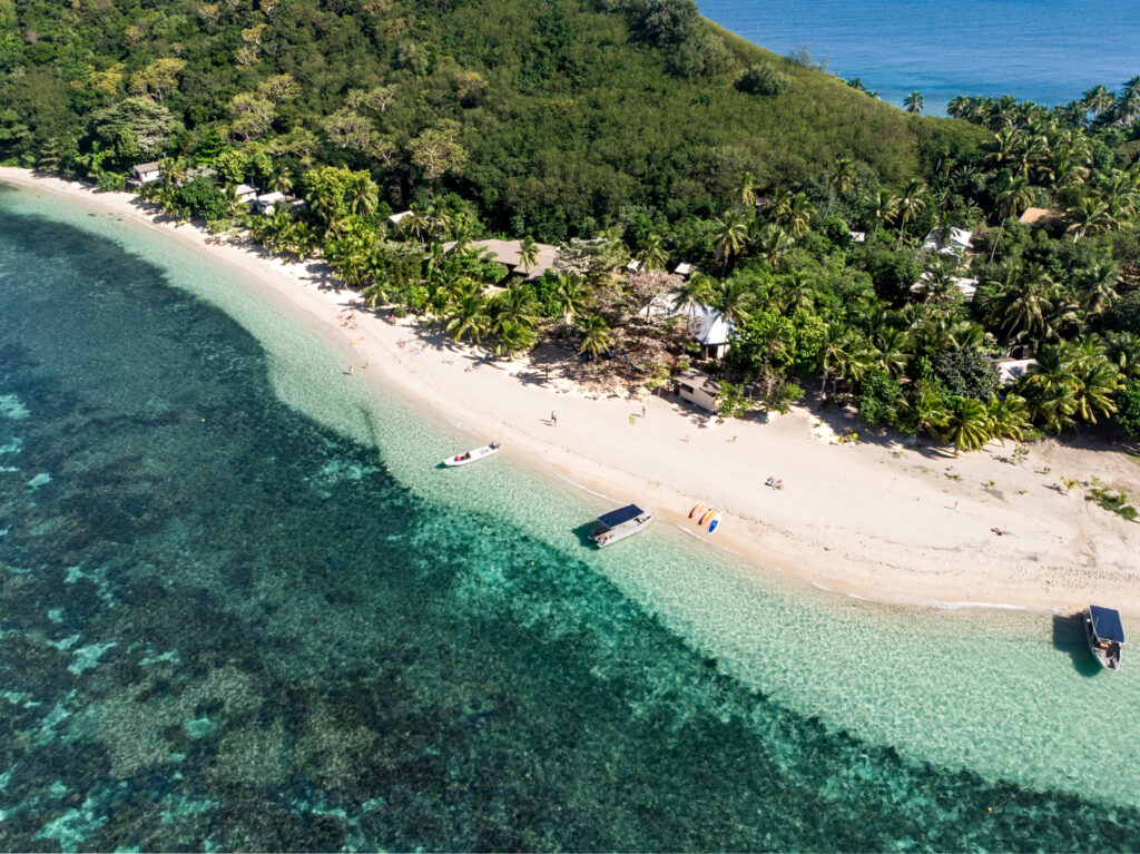 Mantaray Island Resort - main beach