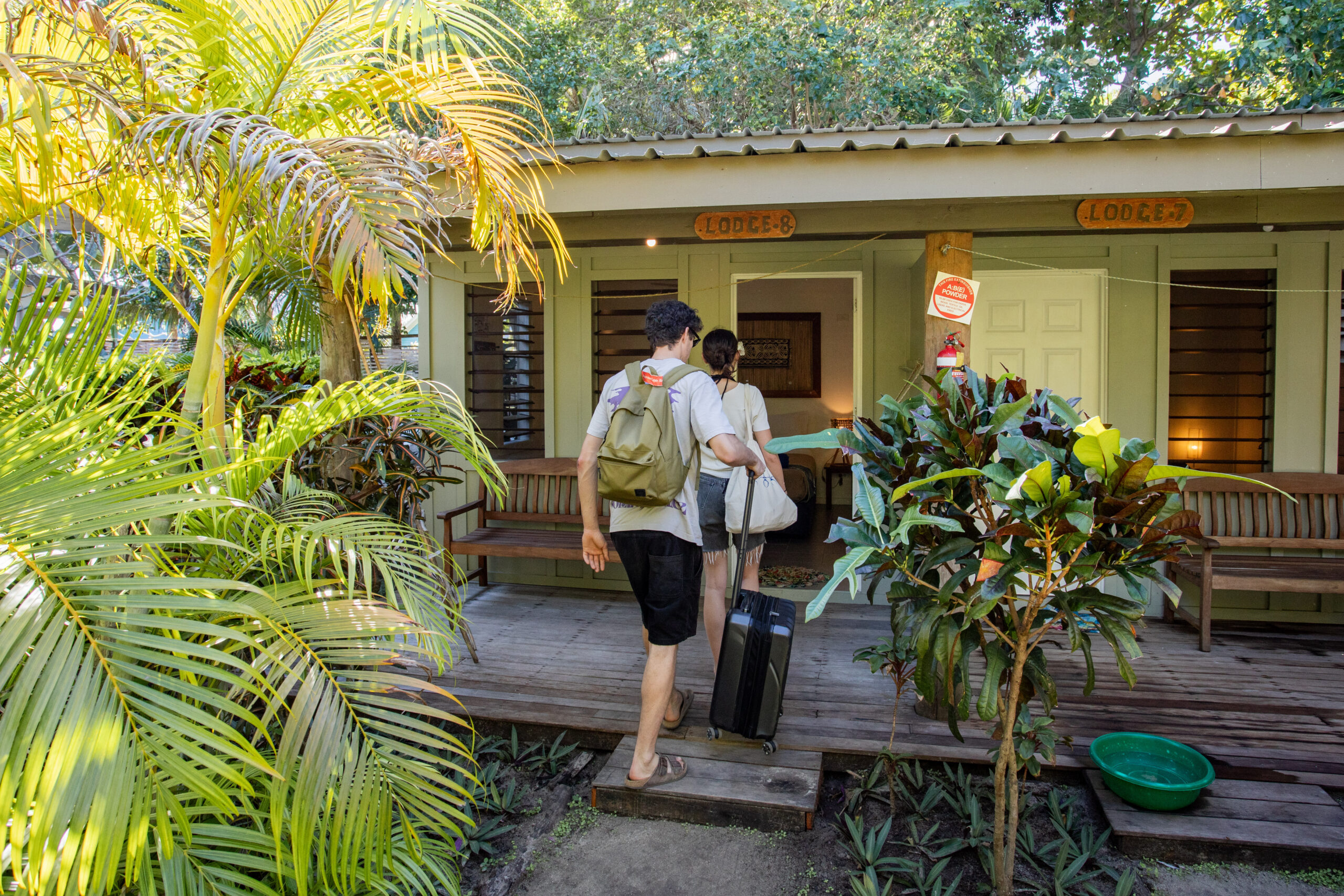 Blue Lagoon Beach Resort - Bula Lodge Room